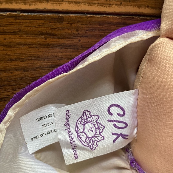 Cabbage patch kid play along 2007 little girl brown curly hair and green eyes - Picture 6 of 8